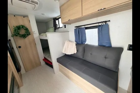 (‘24) Tiny Home on Wheels