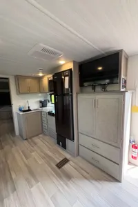 L&B's Keystone Springdale Travel Trailer
