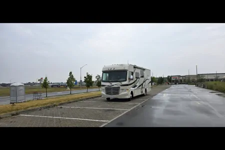 Anita's Thor Motor Coach A.C.E Class A