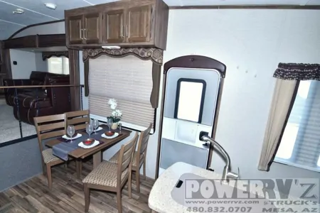 Tony's Keystone Cougar Den Fifth Wheel