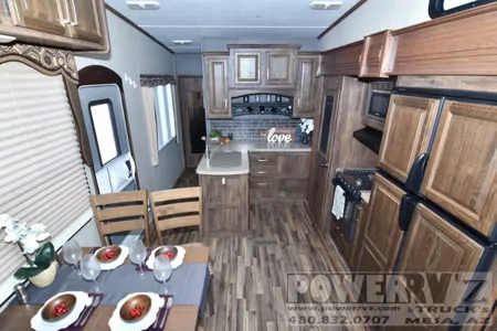 Tony's Keystone Cougar Den Fifth Wheel