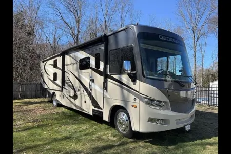 JENNIFER's Forest River Georgetown 5 Series 36B5 Class A