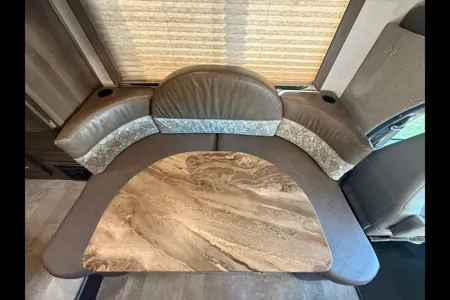  Coachmen 21QB Class C