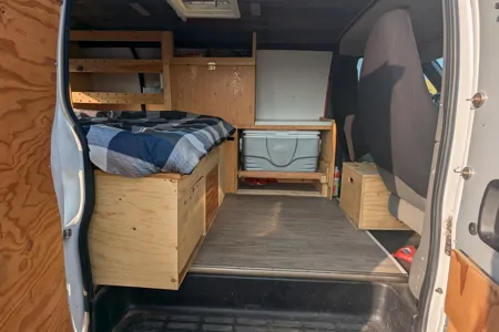 Shoebill Plumber campervan (GMC Savana 2015)