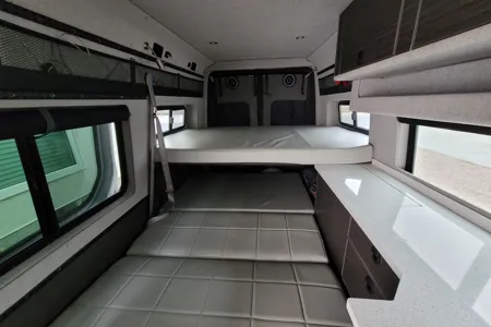 Utah Adventure Van - Yellowstone to Zion!