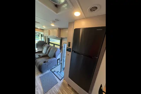 Thor Motor Coach HURRICANE 31C Class A