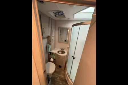 Thor Motor Coach HURRICANE 31C Class A