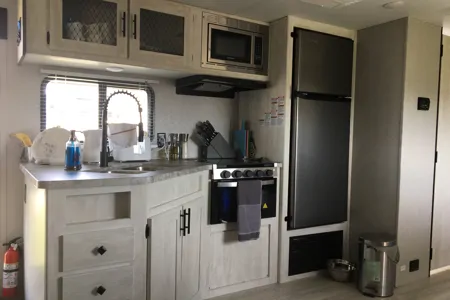 Deborah & Tony’s Trottage Glamping on the Grand River
