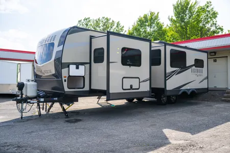PRESTIGE 2912  ROCKWOOD ULTRA LITE