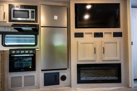 PRESTIGE 2912  ROCKWOOD ULTRA LITE