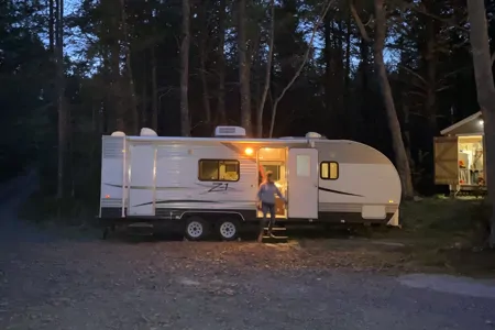 The 902 Explorer - Crossroads Z-1 Travel Trailer
