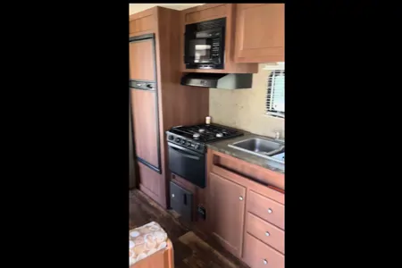 The 902 Explorer - Crossroads Z-1 Travel Trailer