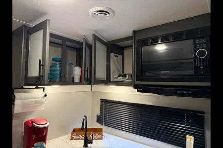 Western KY CamperRentals- 34ft bunk and private queen with 2bath