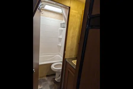 Family Friendly Trailer with Bunks