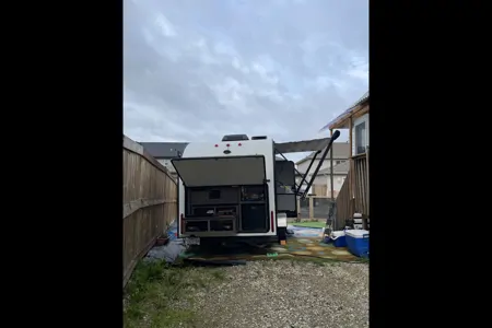 Teron121066 Winnebago WD170K Travel Trailer