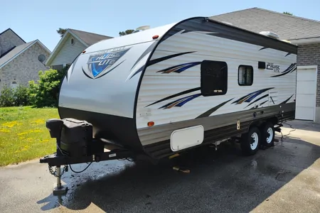 Forest River Salem Cruise Lite Travel Trailer