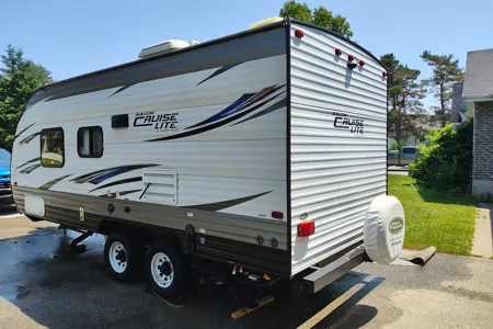 Forest River Salem Cruise Lite Travel Trailer