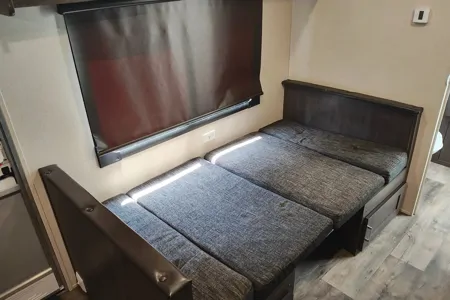 Forest River Salem Cruise Lite Travel Trailer
