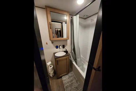 Tri-State Luxury: 5th Wheel Family Paradise