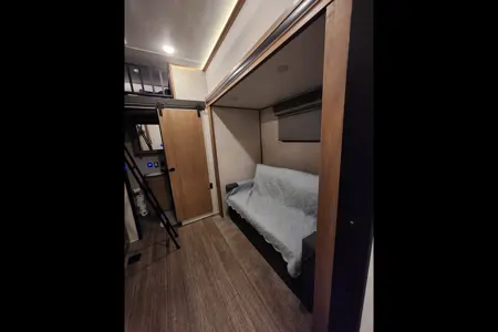 Tri-State Luxury: 5th Wheel Family Paradise
