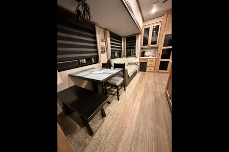 Tri-State Luxury: 5th Wheel Family Paradise