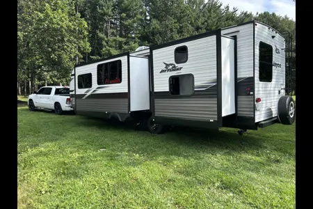 THE MAMIE LYNN- Jayco Jay Flight Travel Trailer