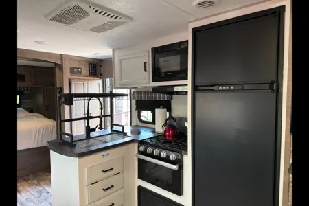 The Adventure Bunkhouse- 30ft Family Bunkhouse