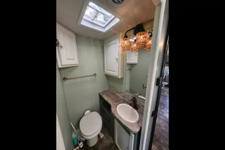 Harvey the RV - Coachmen Leprechaun 319DS Class C