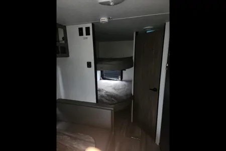 Tony's Heartland Pioneer BH 250 Travel Trailer