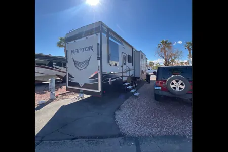Sullivan's Keystone Raptor Toy Hauler