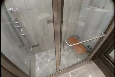 Derrick's American Coach 2021 American Dream 45A Class A