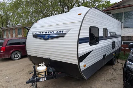Easy Escape Family Camper
