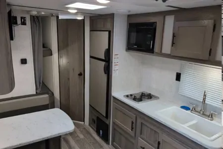 Easy Escape Family Camper