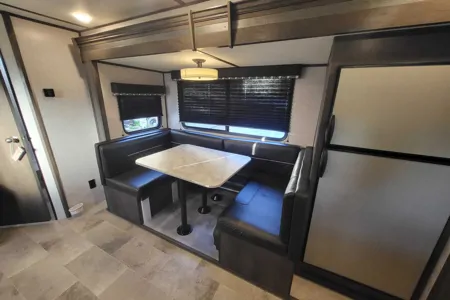 2021 Coleman 2455BH Travel Trailer