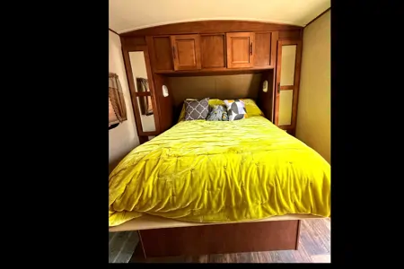 Spacious Surveyor 303BHLE – Dual Slides, Queen Bed, Modern Comfort!