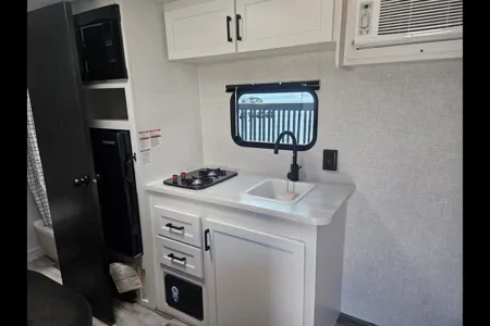 Alex's Jayco Jayflight SLX 170FQW Sport Travel Trailer