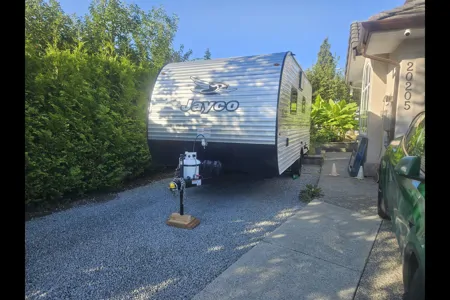 Alex's Jayco Jayflight SLX 170FQW Sport Travel Trailer