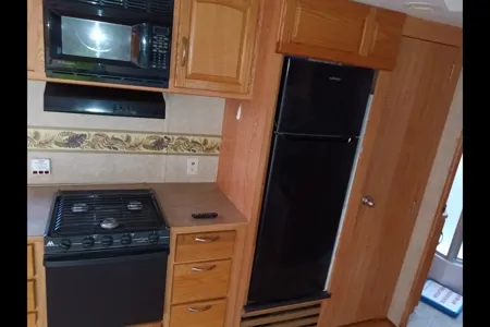 matthew's SunnyBrook Brookside Fifth Wheel