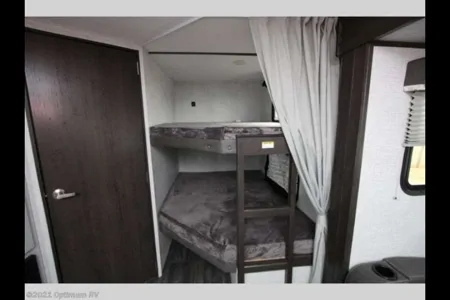 Eric's Keystone Bullet crossfire 2730BH Travel Trailer