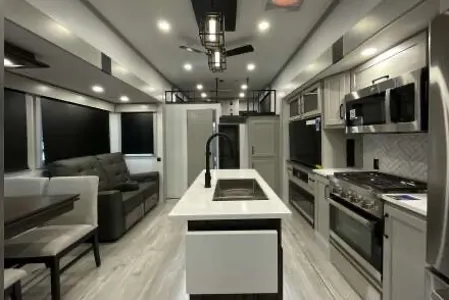 2025 Keystone Montana High Country 381TB