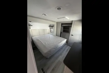 2025 Keystone Montana High Country 381TB