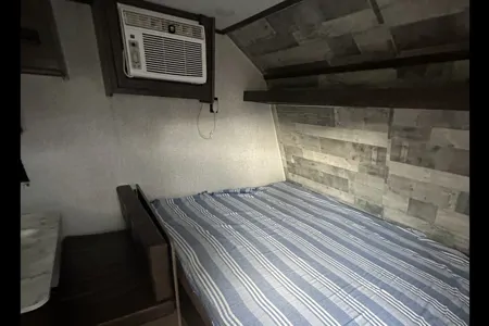 Petey's Coleman lantern 17b Travel Trailer