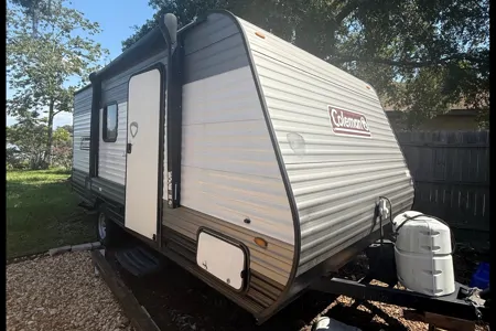 Petey's Coleman lantern 17b Travel Trailer