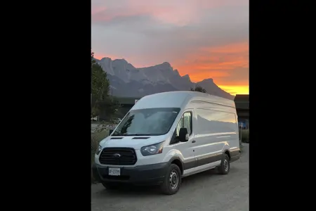 Ford Transit 250 High Roof Extended Camper
