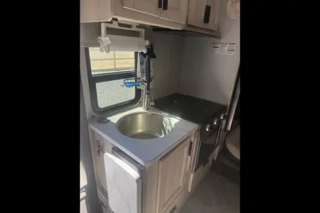 Carrie's Forest River Sunseeker Class C