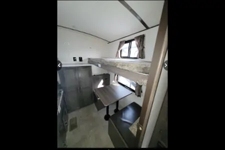 Crossroads Sunset 289 QB Travel Trailer