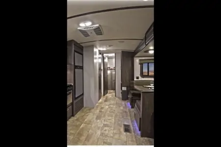 Crossroads Sunset 289 QB Travel Trailer