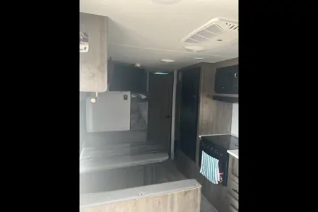 Adrian's Heartland Pioneer BH250 Travel Trailer