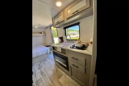 PARADISE RV RENTALS