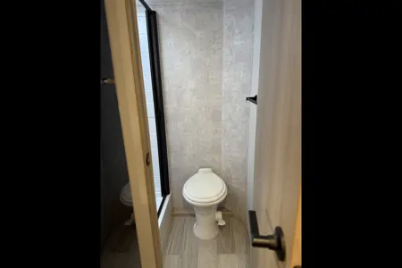 SonSet Rentals Winnebago Micro Minnie Travel Trailer